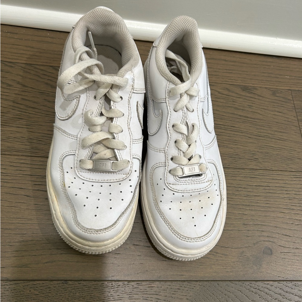 Nike Kids White Low-Top Sneakers
